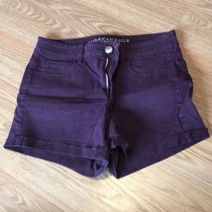 american eagle maroon shorts